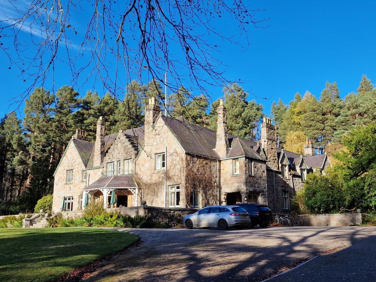 Hotel Cambus O' Traditional Highland
