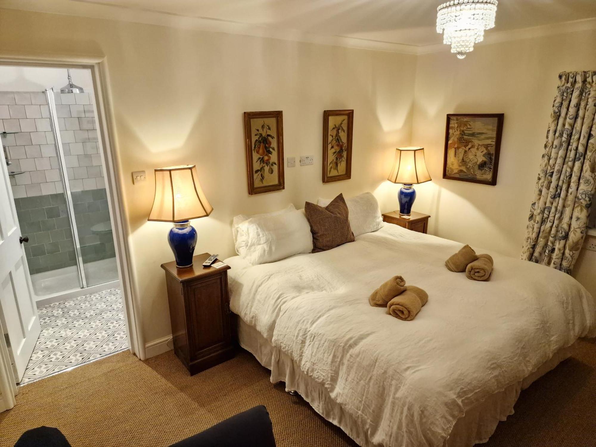 Hotel Cambus O' Traditional Highland
