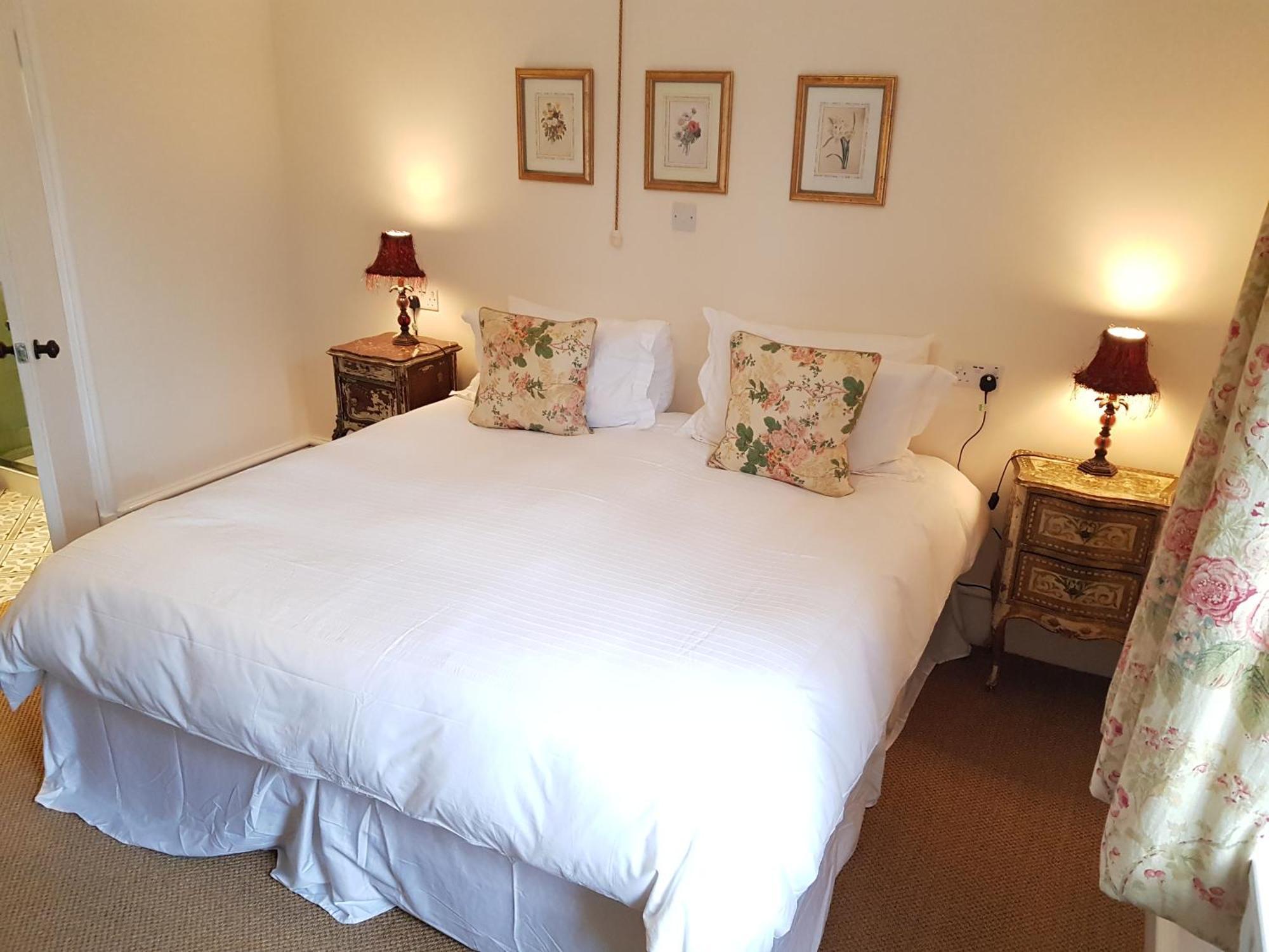Cambus O' Traditional Highland Hotel Ballater