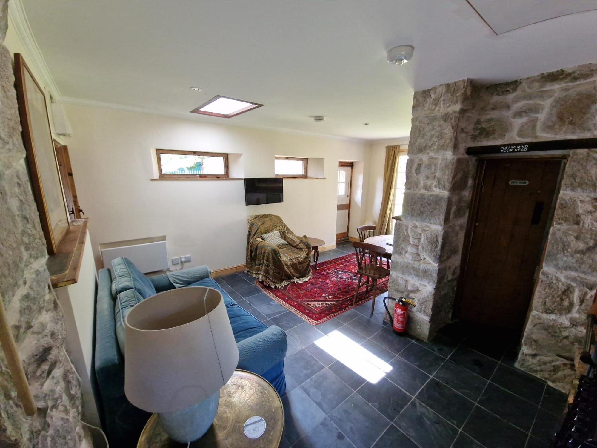 Cambus O' Traditional Highland * Ballater