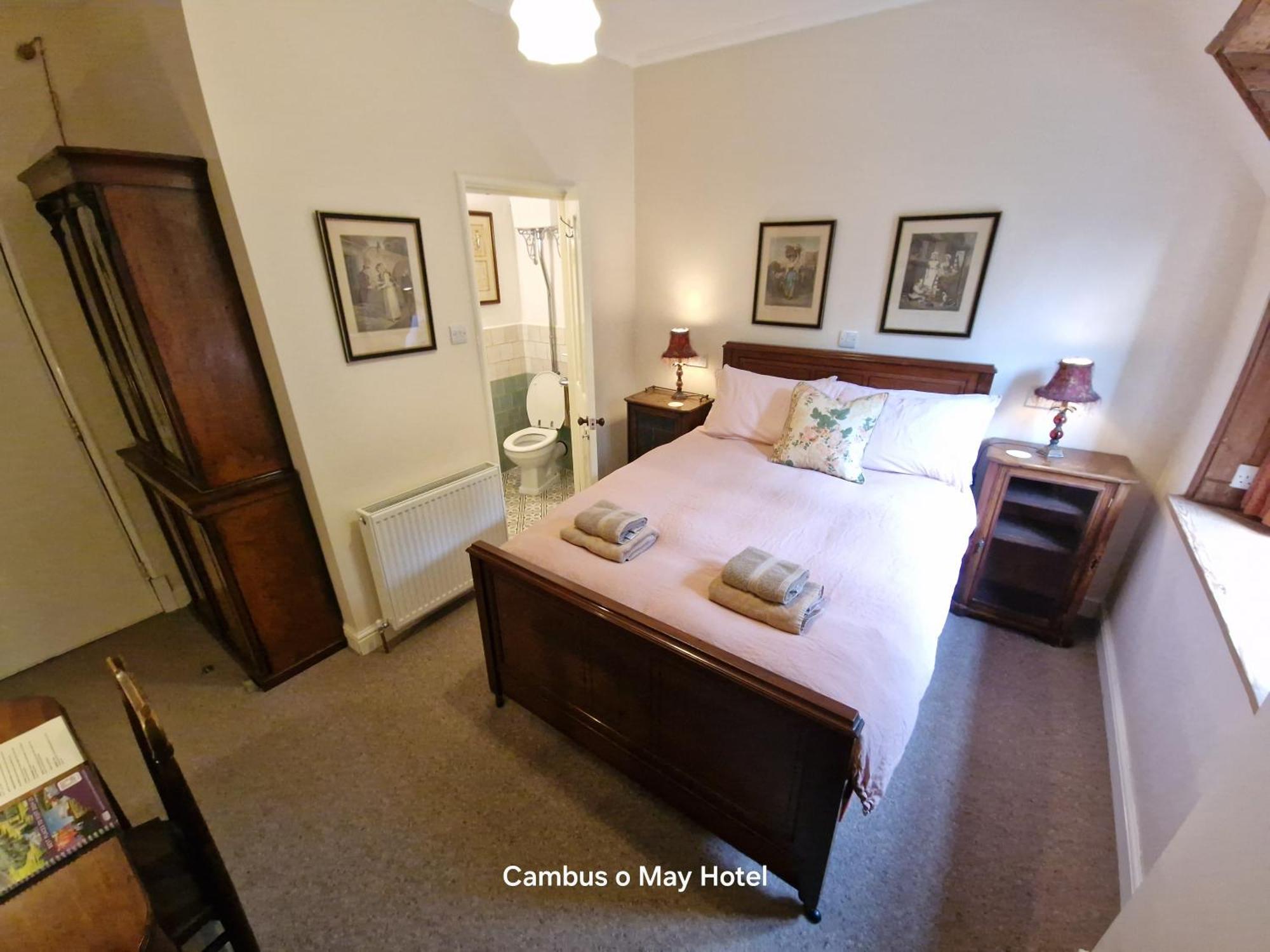 Cambus O' Traditional Highland Hotel Ballater